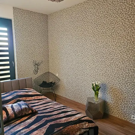 Apartament Luksusowy 60 M Z Jacuzzi Oraz Z Ogrodkiem Na Dachu Na Wylacznosc ! Kraków